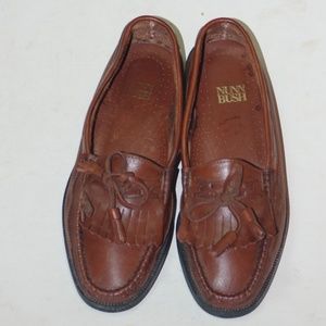 NUNN BUSH Leather Slip On Moccasin Shoes Size 10